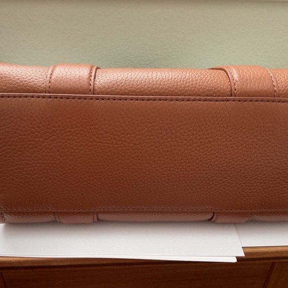 Marc Jacob’s The Leather Small Tote Bag - Picture 8 of 8